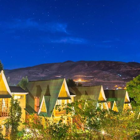 Amaru Valle Hotel Урубамба Екстер'єр фото
