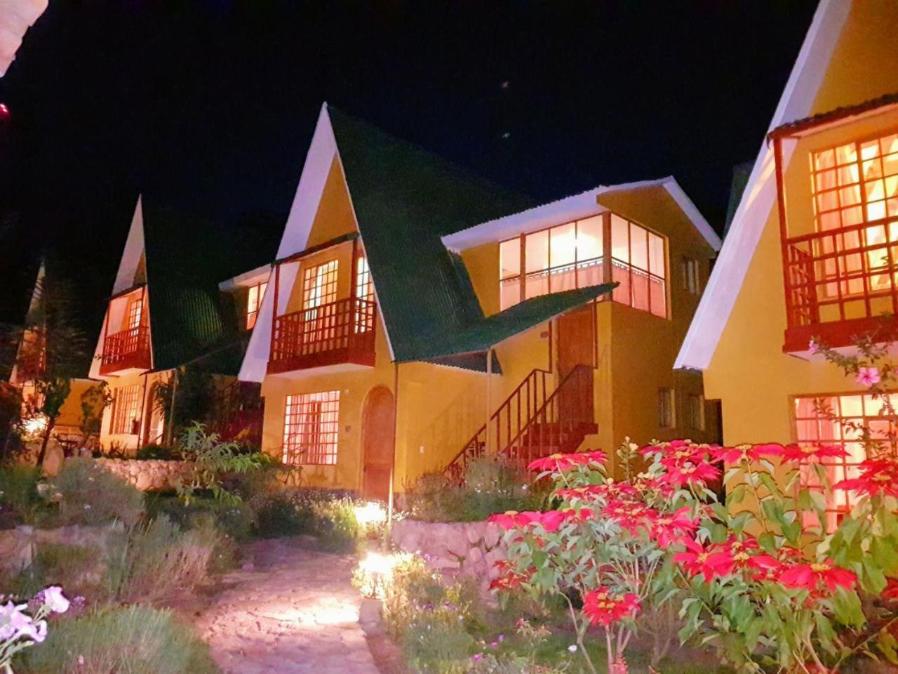 Amaru Valle Hotel Урубамба Екстер'єр фото